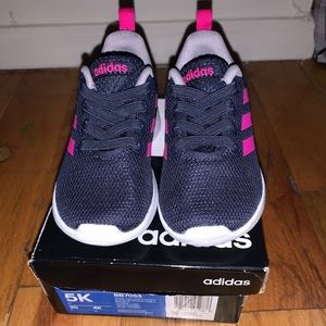 Adidas Toddler Size 5K Sneakers
